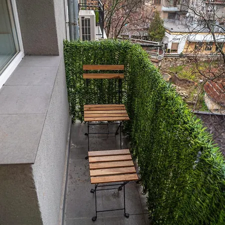 New High End Modern Bright 2br Center Appartement *